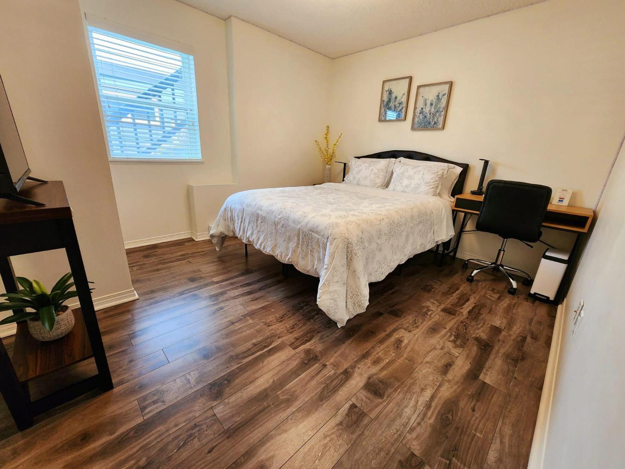Adorable 1- Bedroom Suite In Langford Victoria Eksteriør bilde